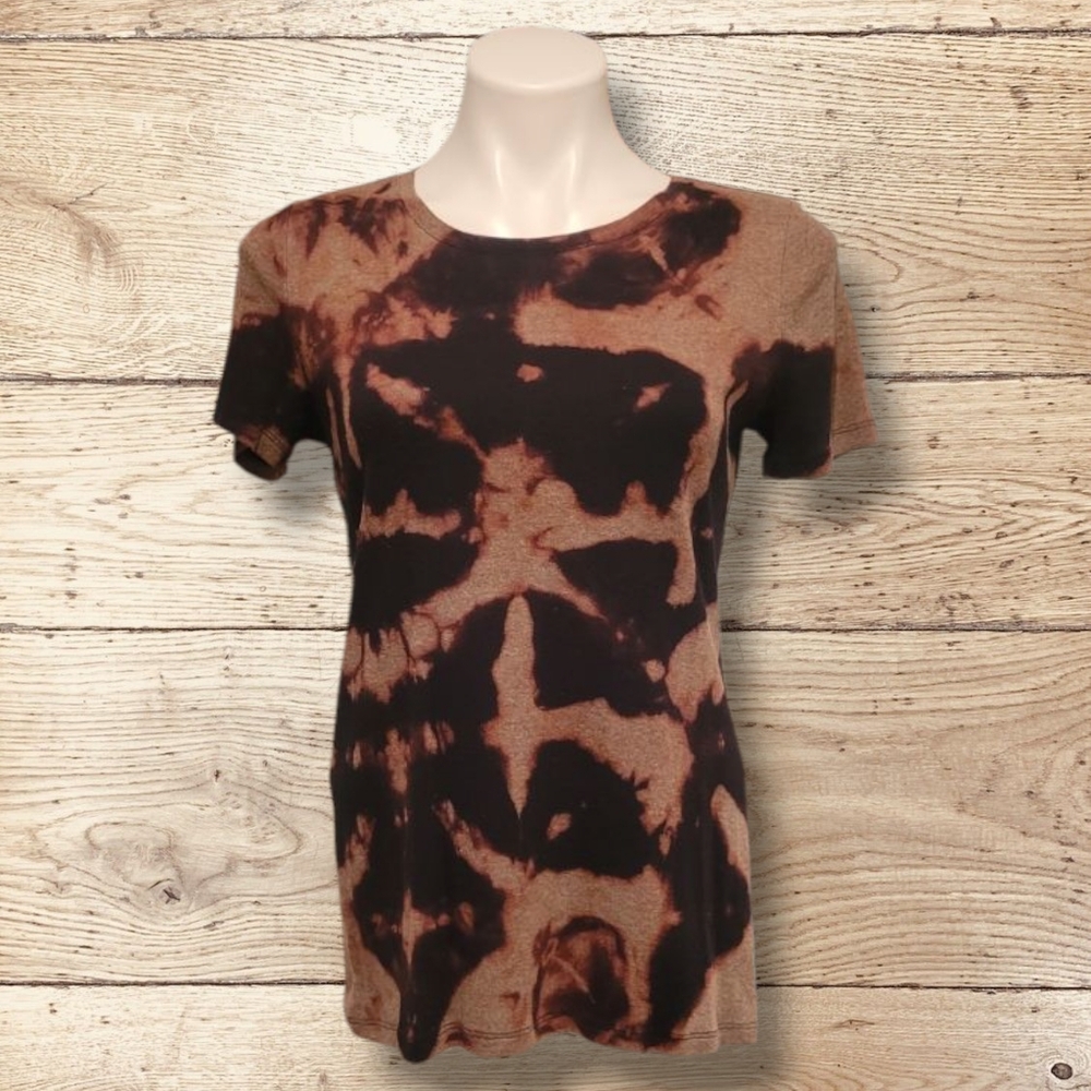 *FREEBIE* Sonoma Womens Medium Black Reverse Tie Dye Tshirt